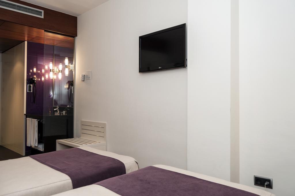 Escuderos Hotel Cruz Argamasilla de Calatrava Екстериор снимка